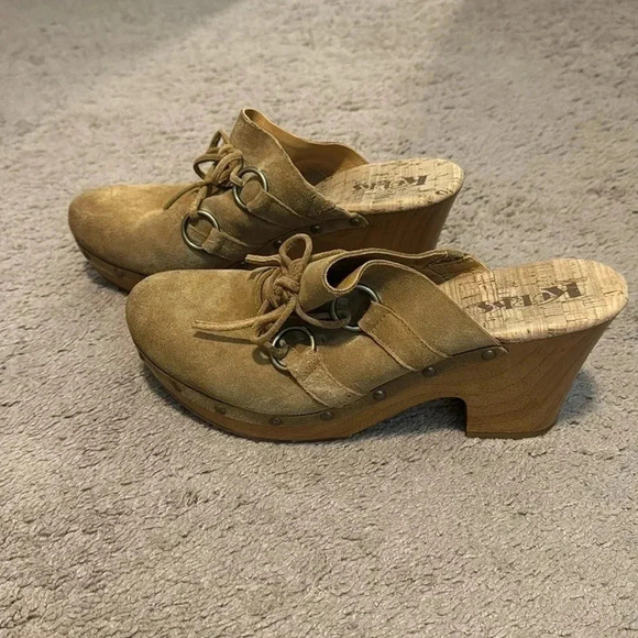 Korks Tan Suede Clog Mule Size 11M Normcore - Picture 3 of 8
